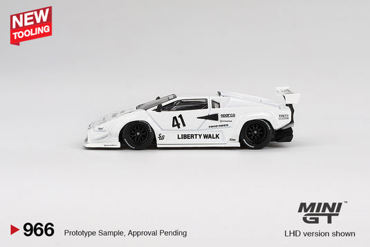 Lamborghini COUNTACH LB- WORKS WHITE TOKYO AUTO SALON 2024 (LHD) MINI GT 1:64