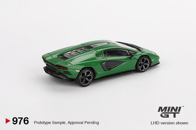 Load image into Gallery viewer, Lamborghini COUNTACH LPI 800- 4 GREEN 2022 (LHD) MINI GT 1:64
