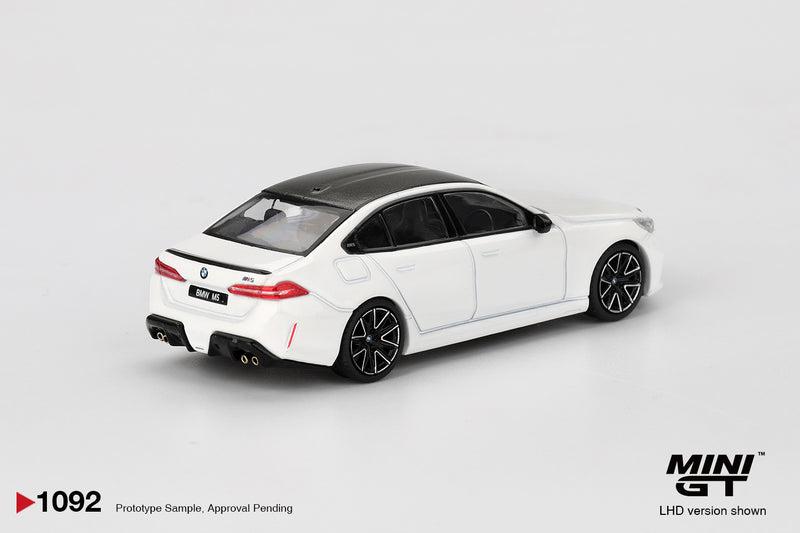 Load image into Gallery viewer, Bmw M5 (G90) ALPINE WHITE 2025 (LHD) MINI GT 1:64
