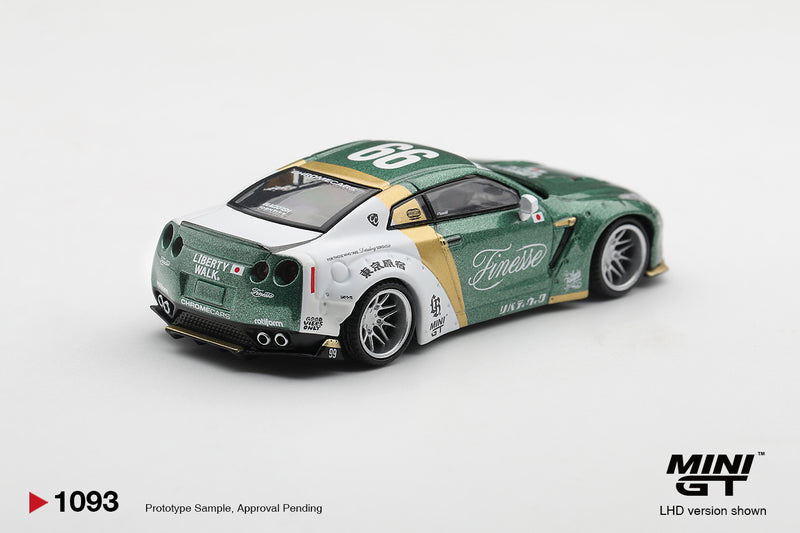 Laad de afbeelding in de Gallery-viewer, NISSAN GT-R R35 LB WORKS TYPE 1 WITH CUSTOM DUCKTAIL AUTO FINESSE 2025 MINI GT 1:64
