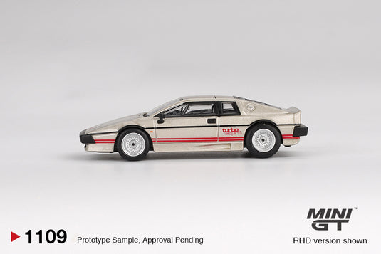 Lotus ESPRIT Turbo Metallic ZILVER 1980 MINI GT 1:64