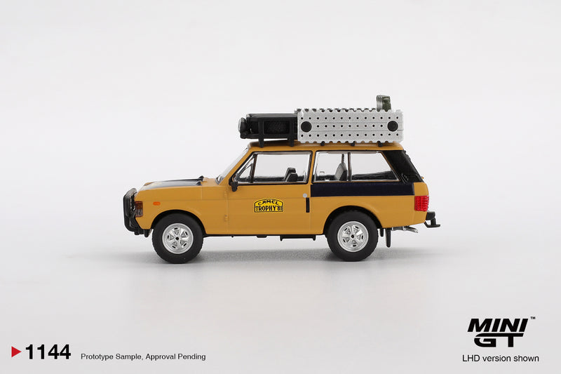 Chargez l&#39;image dans la visionneuse de la galerie, Land Rover RANGE ROVER C.SWOBODA &amp; K.MENTEL VAINQUEURS CAMEL TROPHY SUMATRA 1981 (LHD) MINI GT 1:64
