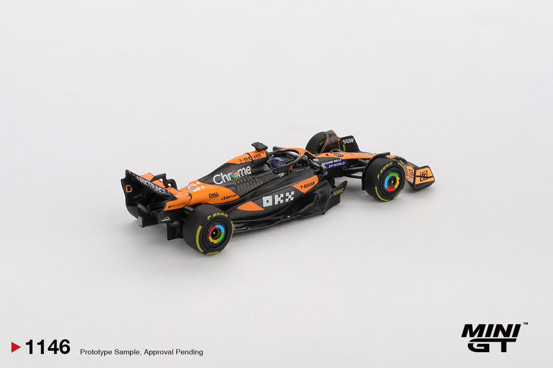 Chargez l&#39;image dans la visionneuse de la galerie, McLaren MCL38 #81 OSCAR PIASTRI GP DE HONGRIE F1 2024 (LHD) MINI GT 1:64

