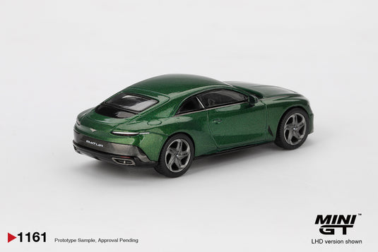 Bentley BATUR SCARAB GREEN 2023 (LHD) MINI GT 1:64