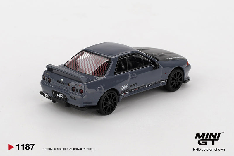 Laad de afbeelding in de Gallery-viewer, Nissan GTR TOP SECRET VR32 STEALTH GRIJS 2025 (RHD) MINI GT 1:64

