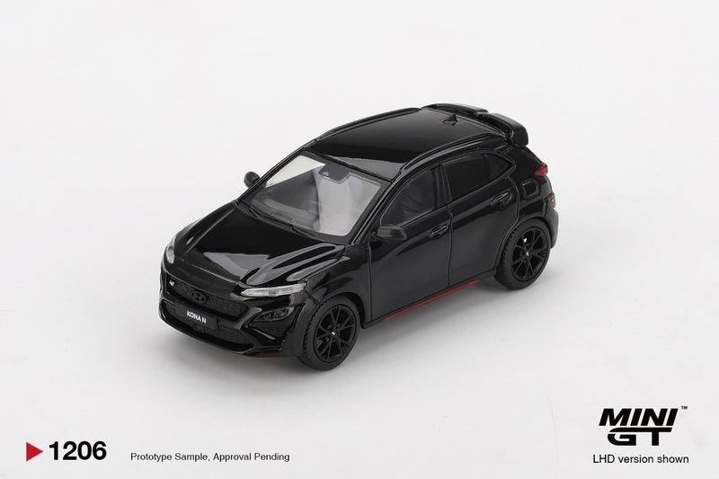 Laad de afbeelding in de Gallery-viewer, Hyundai KONA N FANTOOM ZWART 2022 MINI GT 1:64
