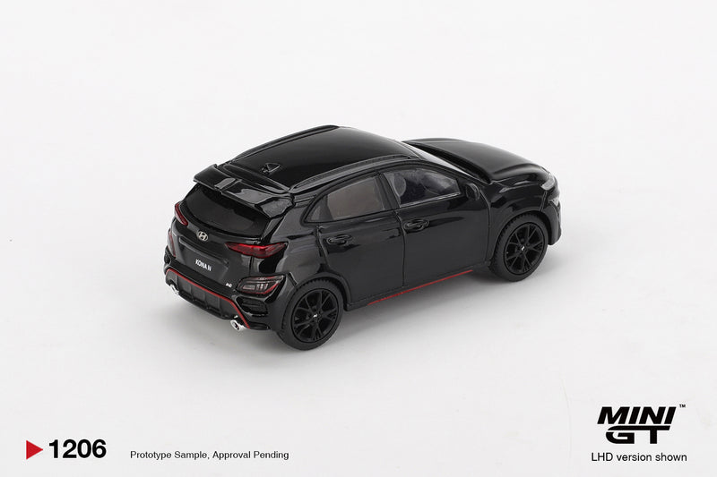 Laad de afbeelding in de Gallery-viewer, Hyundai KONA N FANTOOM ZWART 2022 MINI GT 1:64
