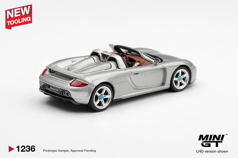 Load image into Gallery viewer, PORSCHE CARRERA GT SILVER METALLIC 2006 MINI GT 1:64

