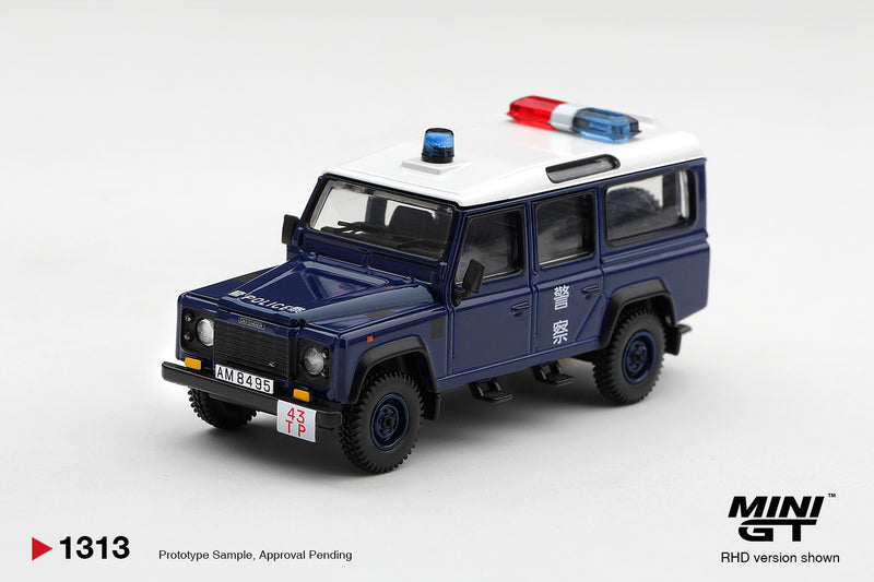 Load image into Gallery viewer, LAND ROVER DEFENDER 110 ROYAL HK POLICE TAI PO DISTRICT HK EXCLUSIVE ‼️ONLY BLISTER PACK‼️ MINI GT 1:64
