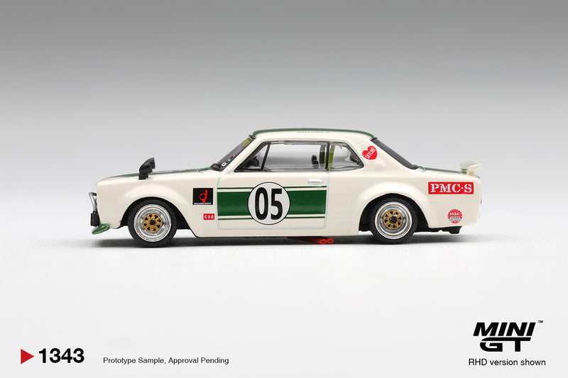 Chargez l'image dans la visionneuse de la galerie, NISSAN SKYLINE GT-R (KPGC10) LB-WORKS HAKOSUKA BLANC-VERT 1971 MINI GT 1:64
