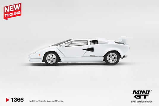 LAMBORGHINI COUNTACH LP500S BLANC 1982 MINI GT 1:64