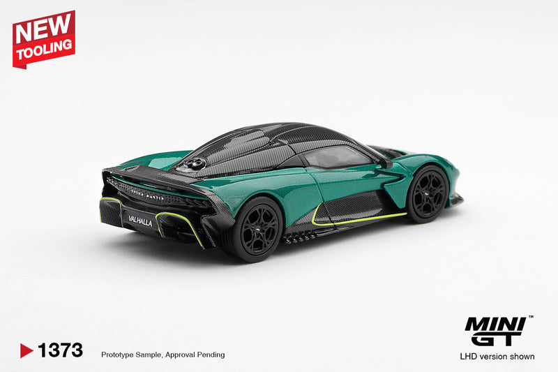 Chargez l'image dans la visionneuse de la galerie, ASTON MARTIN VALHALLA PODIUM VERT 2025 MINI GT 1:64
