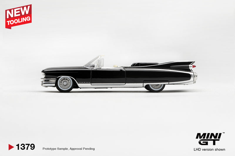 Laad de afbeelding in de Gallery-viewer, CADILLAC ELDORADO BIARRITZ ZWART 1959 MINI GT 1:64
