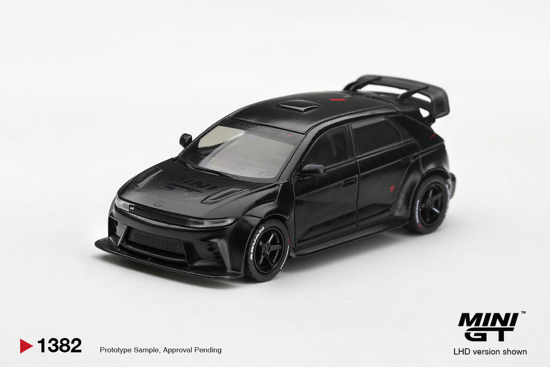 Laad de afbeelding in de Gallery-viewer, HYUNDAI IONIQ 5N RS-01T STEALTH 2025 MINI GT 1:64
