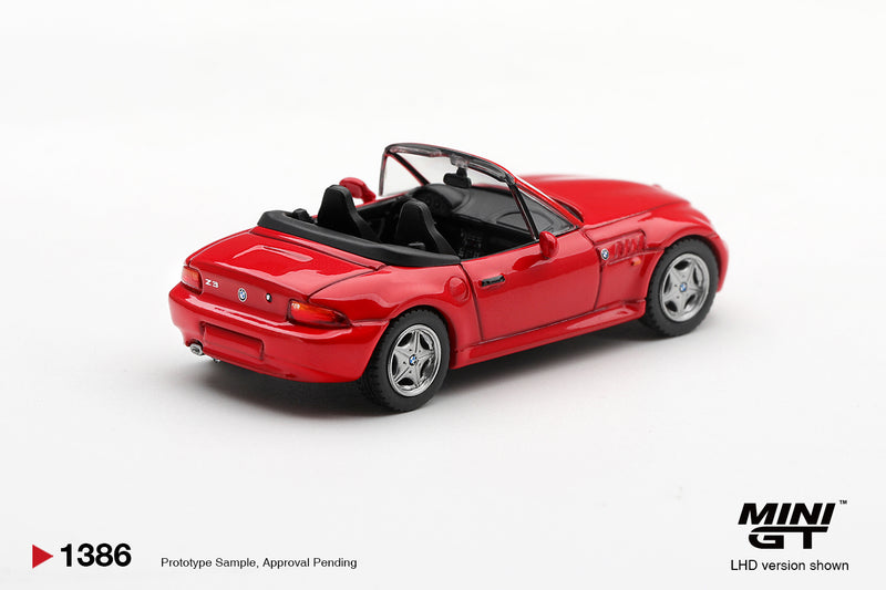 Load image into Gallery viewer, BMW Z3 2.8I RED 1998 MINI GT 1:64
