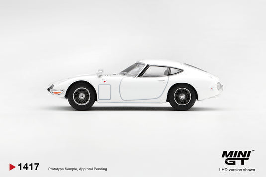 TOYOTA 2000GT PEGASUS WHITE 1967 MINI GT 1:64