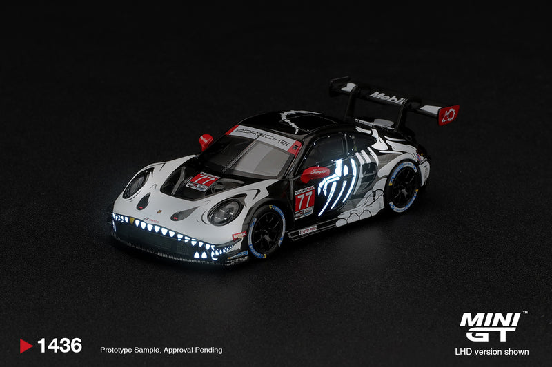 Chargez l'image dans la visionneuse de la galerie, PORSCHE 911 (992) GT3 R #77 AO RACING SKELETON REXY PETIT LE MANS 2026 MINI GT 1:64
