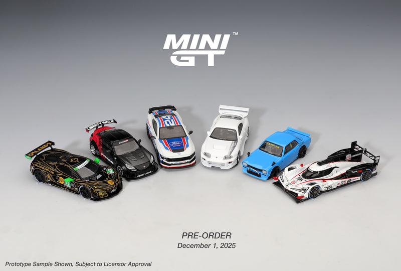 Laad de afbeelding in de Gallery-viewer, Toyota SUPRA MK4 (A80) VEILSIDE COMBAT V-I WIT PARELMETAAL 2014 (LHD) MINI GT 1:64
