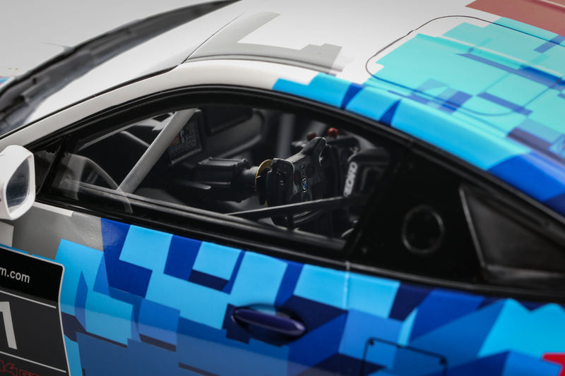 Load image into Gallery viewer, Bmw M4 GT4 WHITE/BLUE/RED/BLACK 2024 OTTOmobile 1:18
