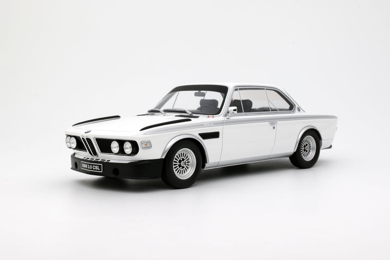 Laad de afbeelding in de Gallery-viewer, Bmw 3.0 CSL CHAMONIX WIT 1972 OTTOmobile 1:18
