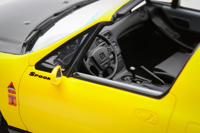 Load image into Gallery viewer, Honda CIVIC DEL SOL SPOON PHOENIX YELLOW 1996 OTTOmobile 1:18
