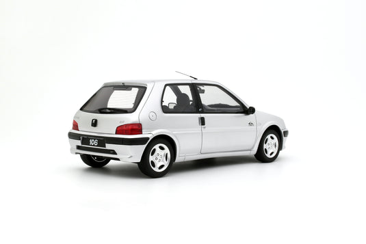 Peugeot 106 QUIKSILVER GRIJS 2000 OTTOmobile 1:18