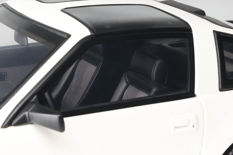 Laad de afbeelding in de Gallery-viewer, Nissan 300ZX TURBO (Z31) SHIRO EDITION PARELWIT 1988 OTTOmobile 1:18
