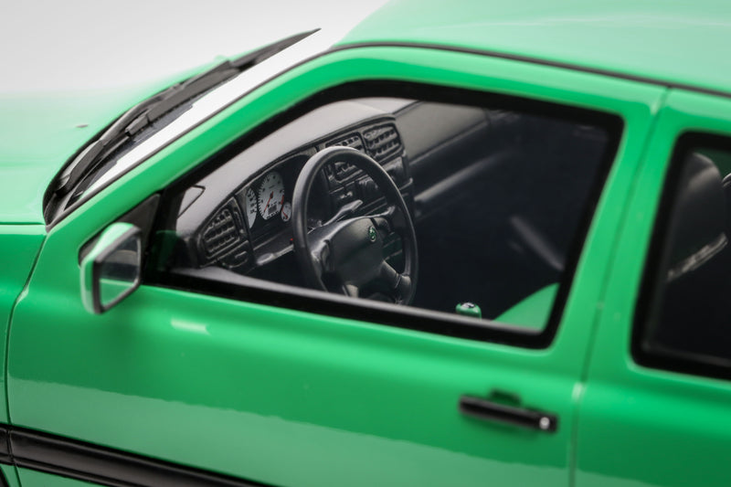 Load image into Gallery viewer, Volkswagen GOLF III GTI COLOUR CONCEPT SALSAGREEN 1995 OTTOmobile 1:18
