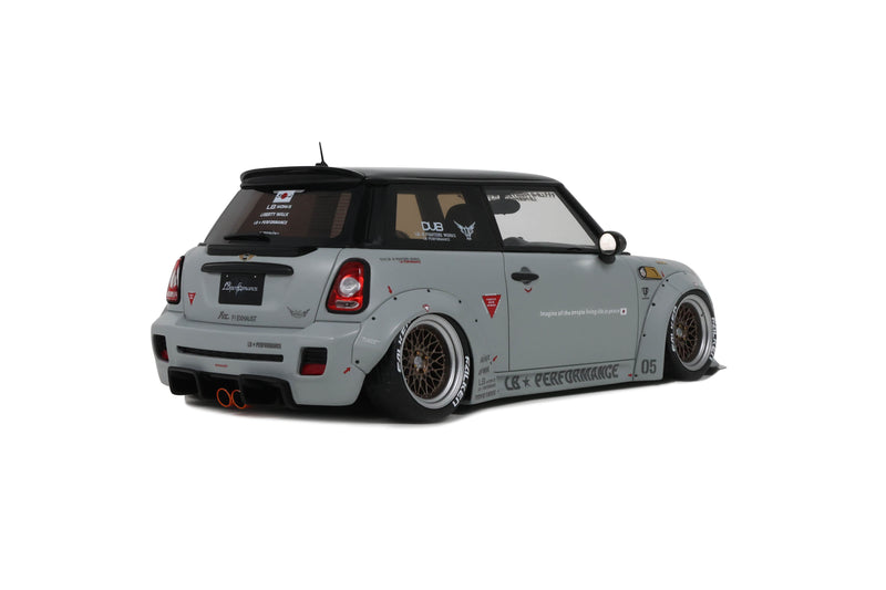 Laad de afbeelding in de Gallery-viewer, Mini Cooper R56 2015 LB-WORKS LB NATION GRIJS OTTOmobile 1:18
