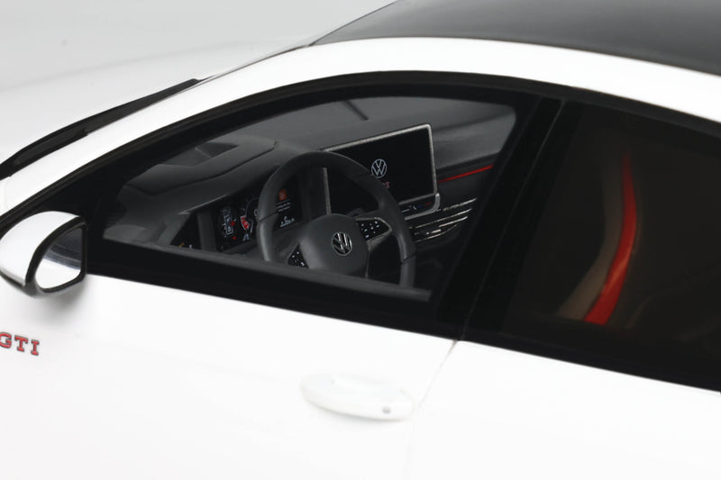 Load image into Gallery viewer, Volkswagen GOLF Mk.8 GTI CLUBSPORT PURE WHITE 2024 OTTOmobile 1:18
