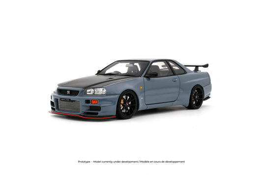 NISSAN SKYLINE GT-R (BNR34) WITH BODY KIT GRIJS  2025 OTTOmobile 1:18
