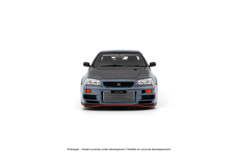 Laad de afbeelding in de Gallery-viewer, NISSAN SKYLINE GT-R (BNR34) WITH BODY KIT GRIJS  2025 OTTOmobile 1:18
