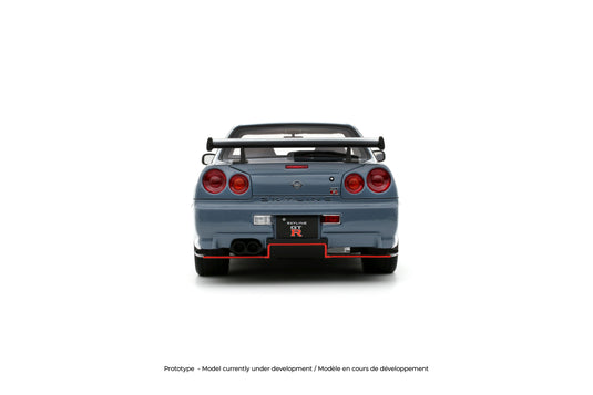 NISSAN SKYLINE GT-R (BNR34) WITH BODY KIT GRIJS  2025 OTTOmobile 1:18