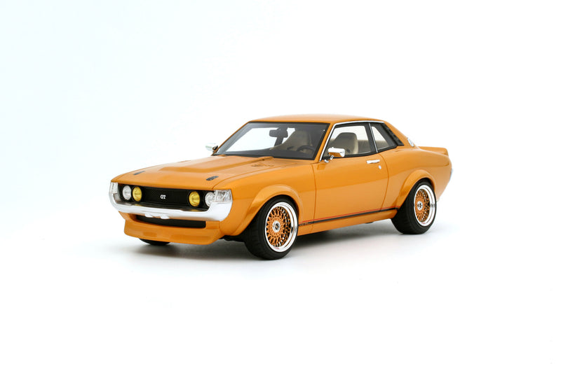 Laad de afbeelding in de Gallery-viewer, TOYOTA CELICA (RA24) RESTOMOD ORANJE 2015 OTTOmobile 1:18
