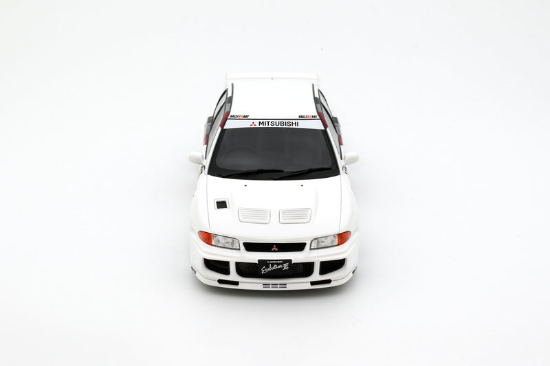Load image into Gallery viewer, MITSUBISHI LANCER EVO III SCOTIA WHITE W83 1995 OTTOmobile 1:18
