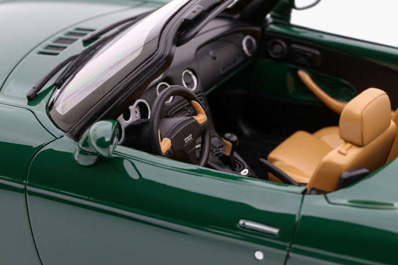 Laad de afbeelding in de Gallery-viewer, FIAT BARCHETTA LIMITED EDITION STELVIO GROEN 1998 OTTOmobile 1:18
