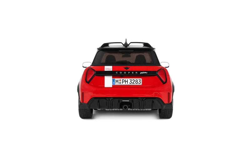 Laad de afbeelding in de Gallery-viewer, MINI COOPER JCW 1965 VICTORY EDITION CHILI ROOD 2026 OTTOmobile 1:18

