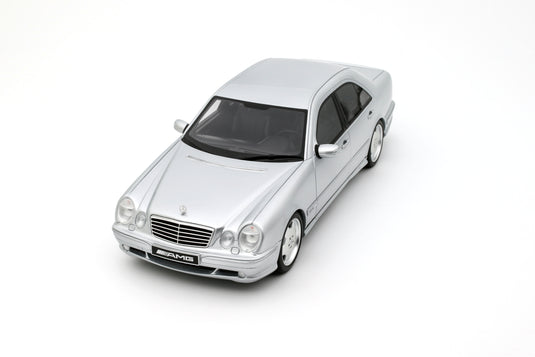 Mercedes-Benz E55 AMG W210 BRILLIANT SILVER 2001 OTTOmobile 1:18