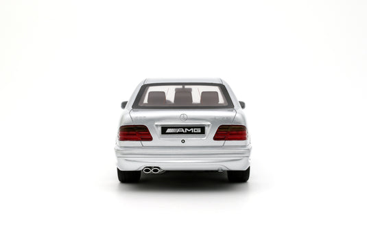 Mercedes-Benz E55 AMG W210 BRILLIANT SILVER 2001 OTTOmobile 1:18