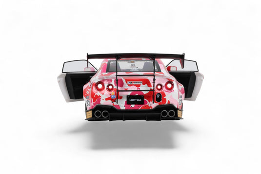 Nissan GT-R (R35) W/ LIBERTY WALK BODY KIT 2.0 PINK CAMO 2025 SOLIDO 1:18