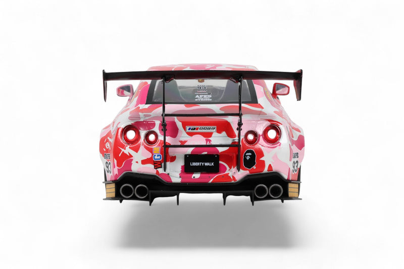 Load image into Gallery viewer, Nissan GT-R (R35) W/ LIBERTY WALK BODY KIT 2.0 PINK CAMO 2025 SOLIDO 1:18
