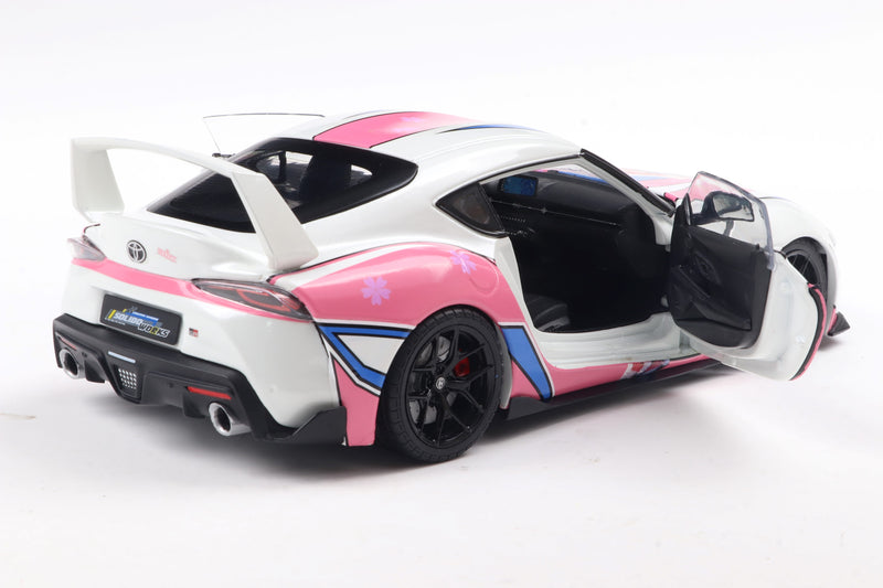 Laad de afbeelding in de Gallery-viewer, Toyota GR SUPRA SOLIDO WORKS ITASHA WIT 2024 SOLIDO 1:18
