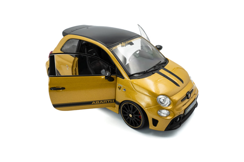 Laad de afbeelding in de Gallery-viewer, Fiat F595 ABARTH SOLIDO WORKS GEEL 2024 SOLIDO 1:18
