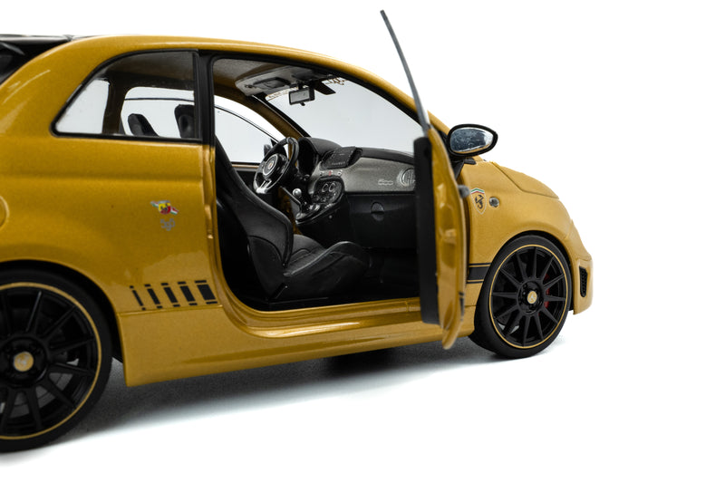 Laad de afbeelding in de Gallery-viewer, Fiat F595 ABARTH SOLIDO WORKS GEEL 2024 SOLIDO 1:18
