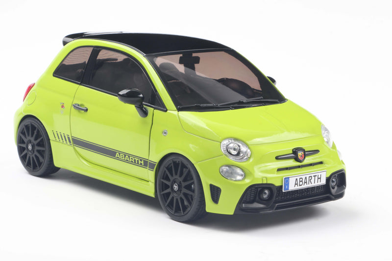 Laad de afbeelding in de Gallery-viewer, Fiat F595 ABARTH GROEN ADRENALINA 2023 SOLIDO 1:18
