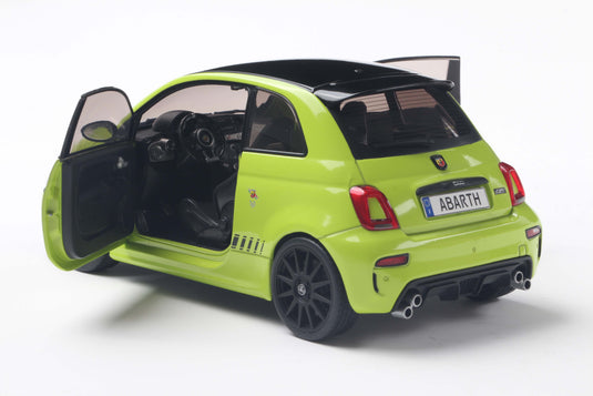 Fiat F595 ABARTH GROEN ADRENALINA 2023 SOLIDO 1:18