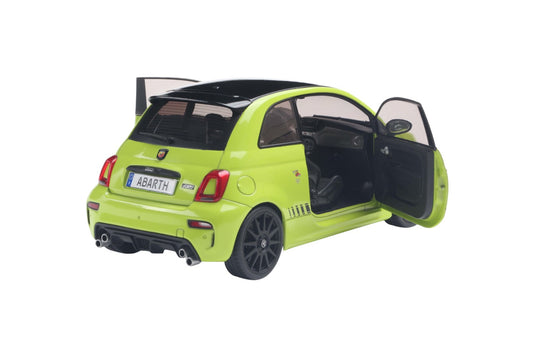 FIAT F595 ABARTH VERT ADRENALINA 2023 SOLIDO 1:18