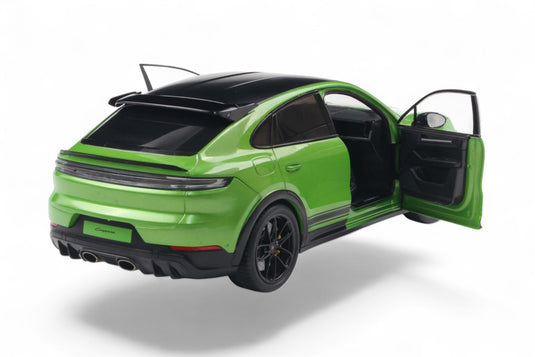 PORSCHE CAYENNE TURBO GT COUPE 2024 GREEN SOLIDO 1:18