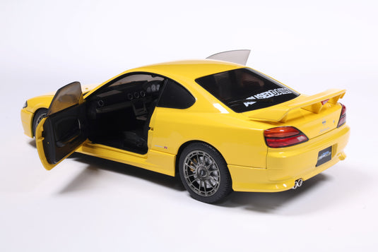 Nissan SILVIA S15 SPEC-R AERO LIGHTNING YELLOW 1999 SOLIDO 1:18
