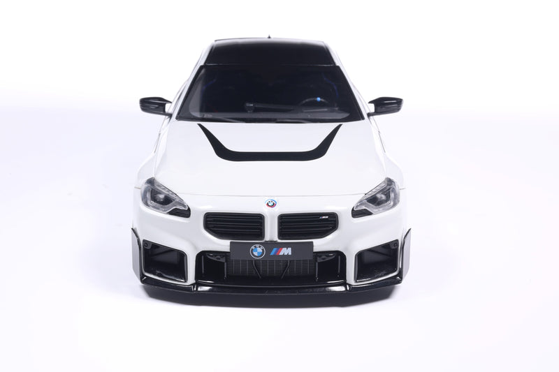 Chargez l&#39;image dans la visionneuse de la galerie, Bmw M2 PERFORMANCE PARTS BLANC 2025 SOLIDO 1:18
